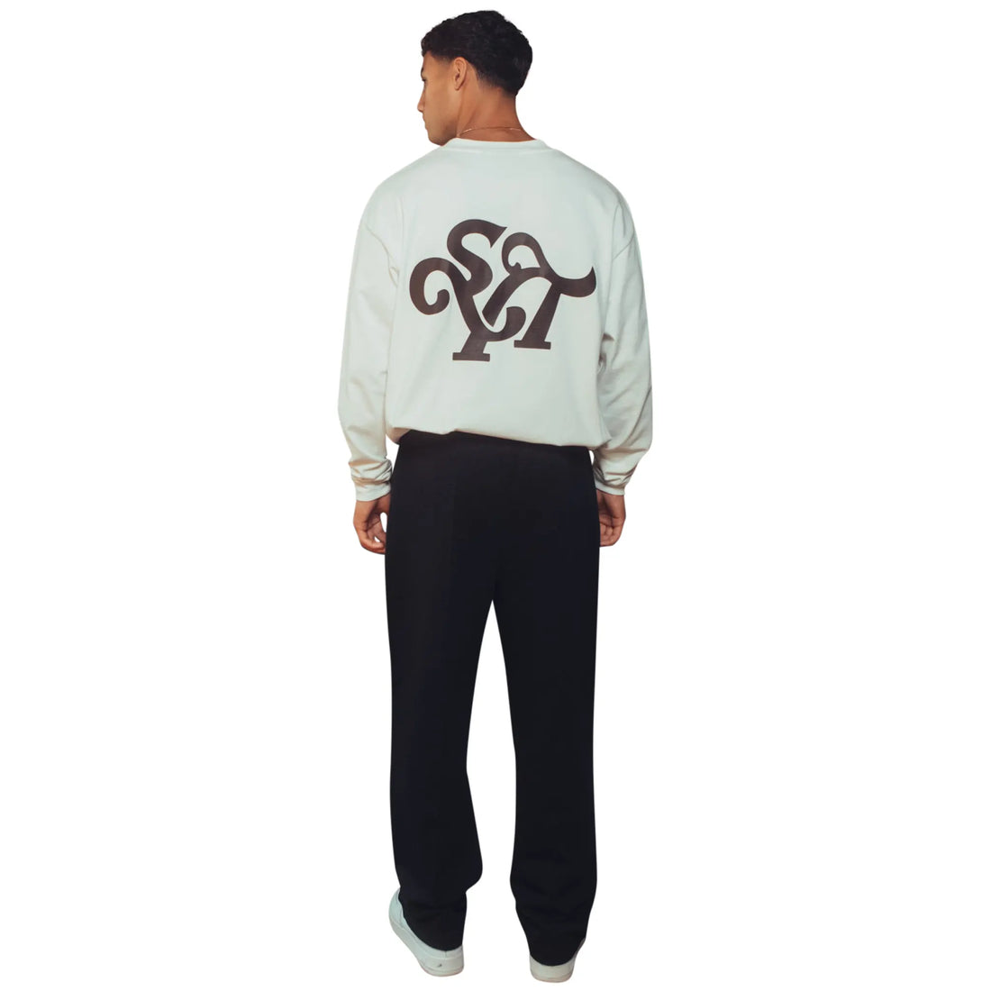 Syenti Emblem Long-Sleeved Off White T Shirt